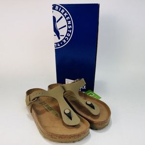 NIB Birkenstock Gizeh Buckle Rivet Logo Thong Sandals Faded Khaki EU37 / US 6